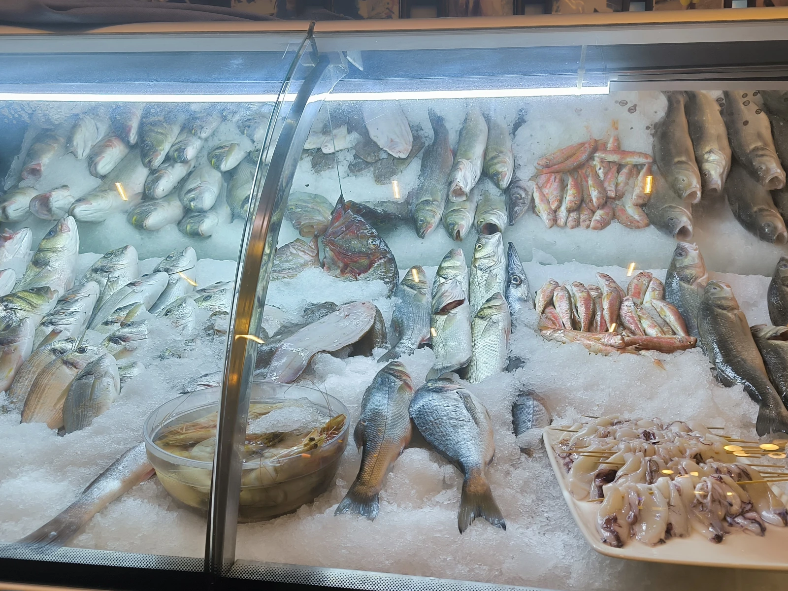 kuşadası balık restoranları yavansu kuşadası