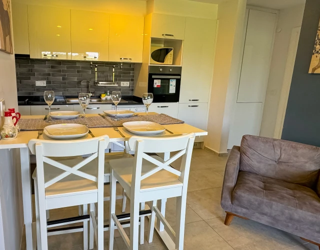 lavender-gardenview-kitchen