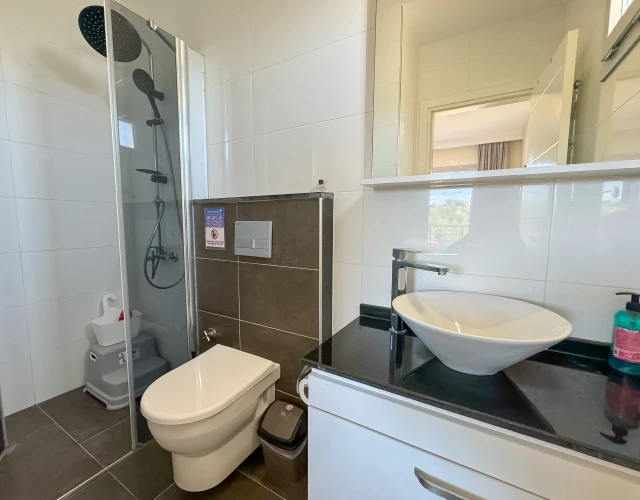 forestview3-bathroom