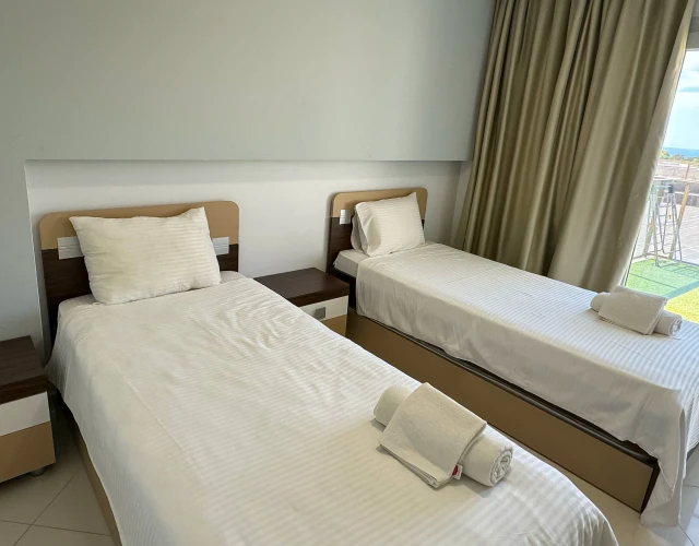 lavender-poolview3-bedroom2