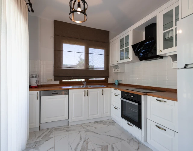 caferli-deluxe-villa-2+1-kitchen
