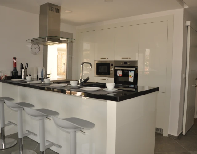 lavender-havuzmanzarali4-mutfak