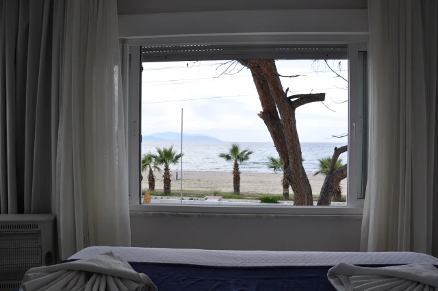 villa plaj yatak odası