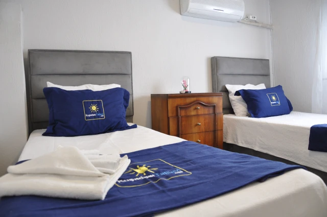 villa plaj yatak odası