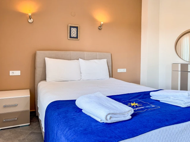 lavender-studio-a5-bedroom