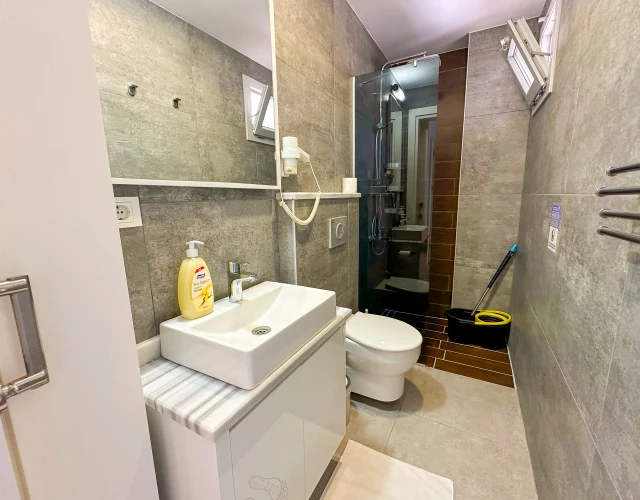 lavender-havuzmanzarali4-banyo