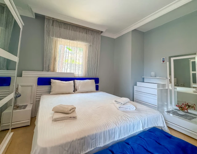 villa-siesta-bedroom1-en