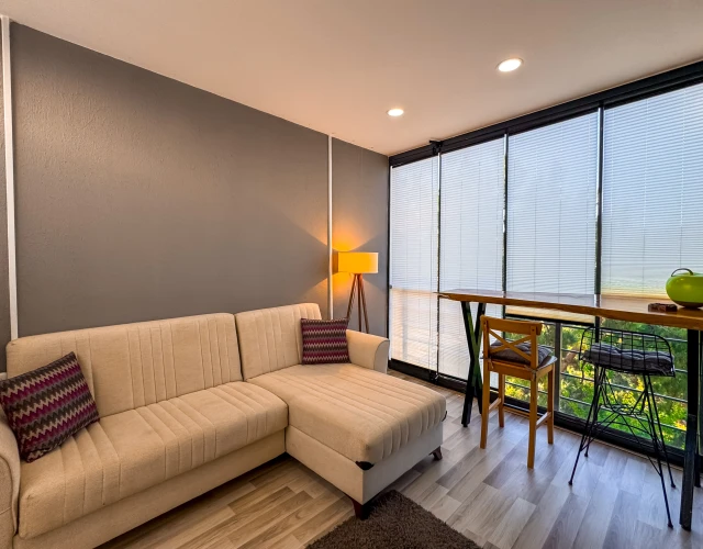 lavender-studio-balcony