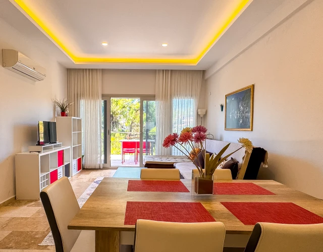 lavender-forestview4-livingroom3